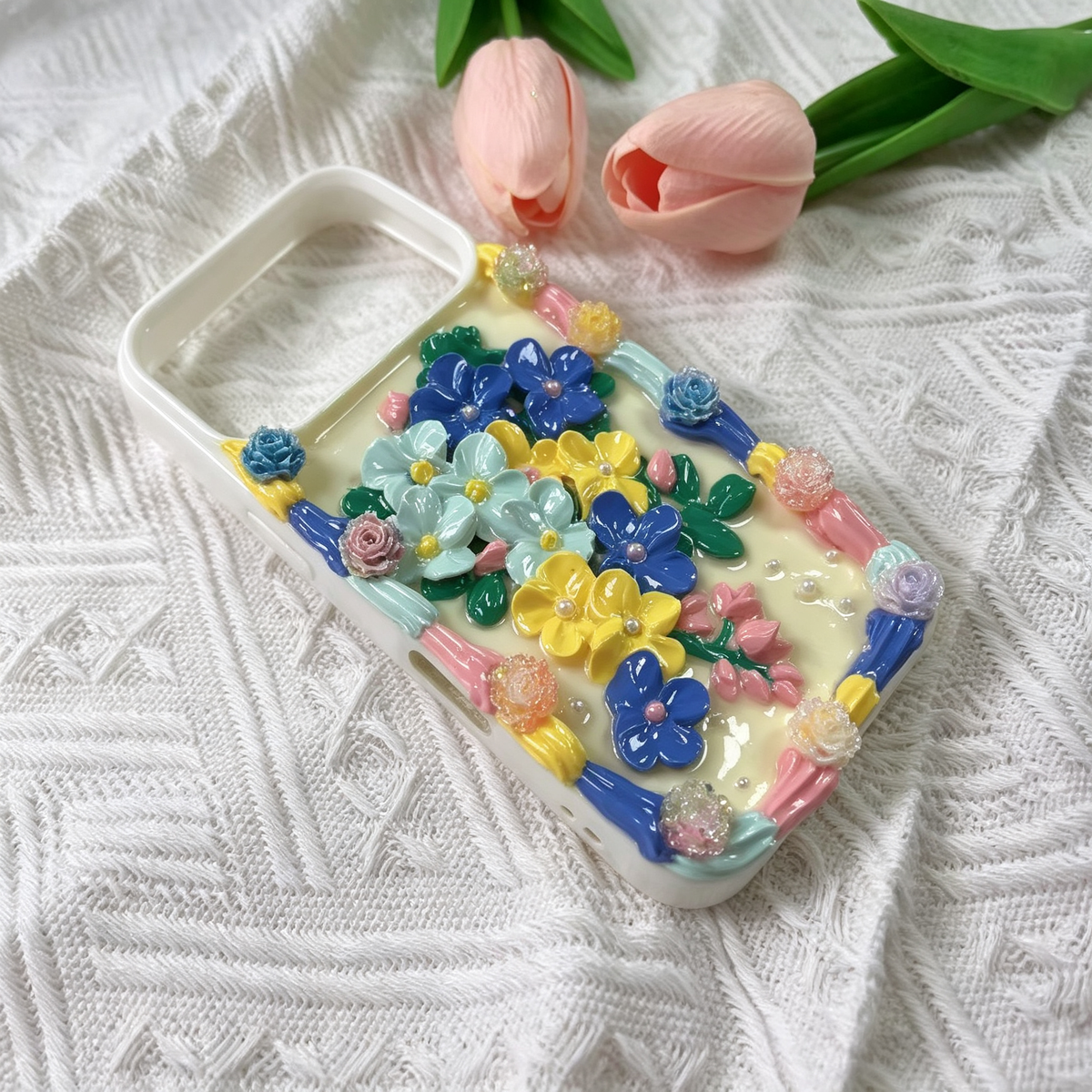 Blooming Bouquet decoden Phone case