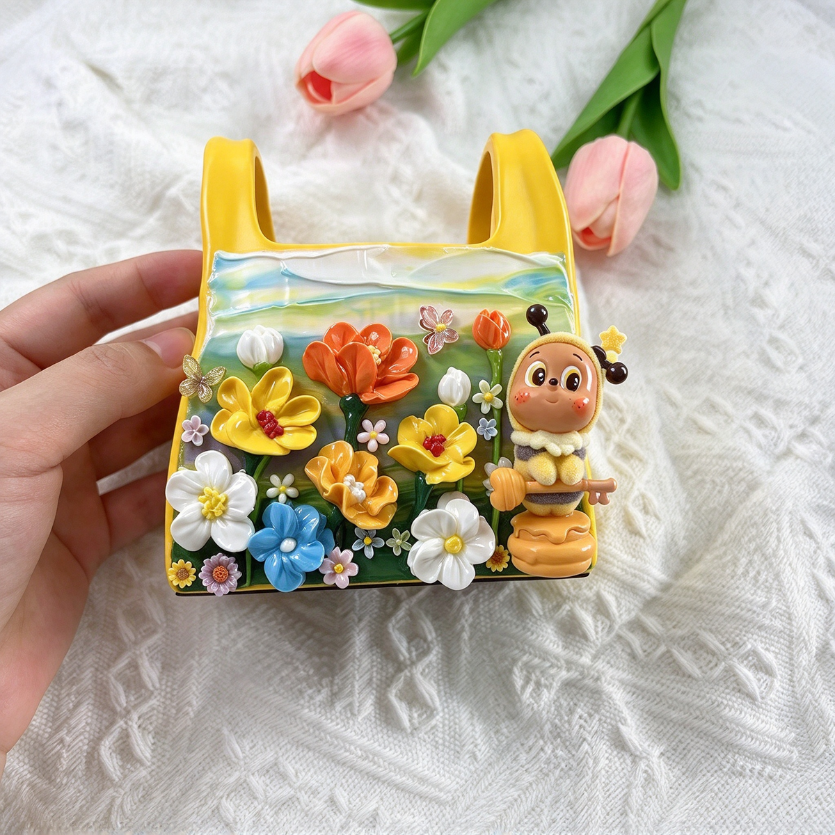 Bee Labubu Decoden Tote Makeup Brush & Pencil Holder
